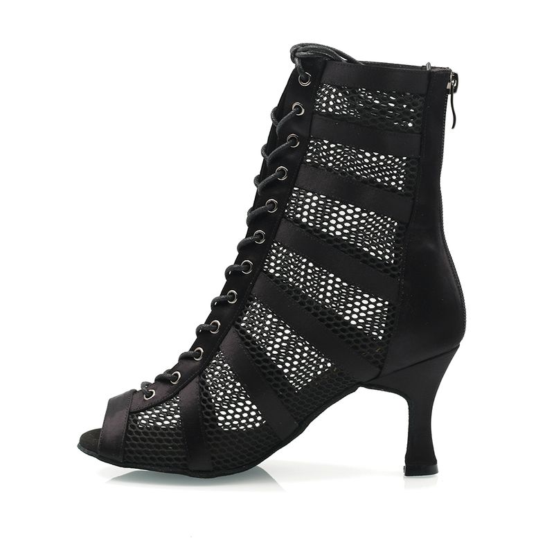 Katarina med 7,5 cm hel